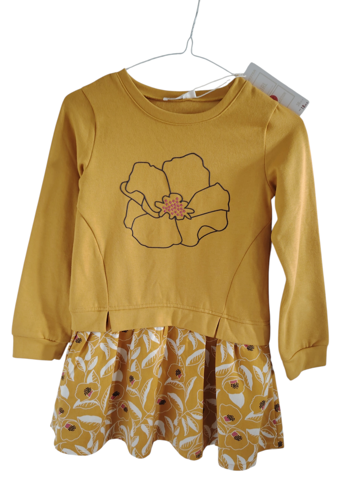 Robe pull neuf destockage orchestra 8 ans